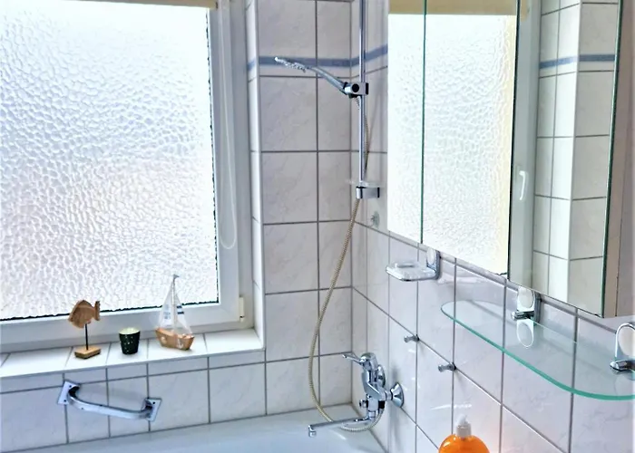 Citywohnung Gustav Bachmann - 3 Schlafzimmer, Kueche, Bad * Halle (Saale)