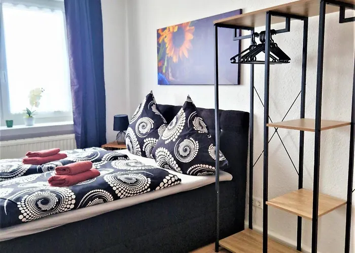 Citywohnung Gustav Bachmann - 3 Schlafzimmer, Kueche, Bad * Halle (Saale)